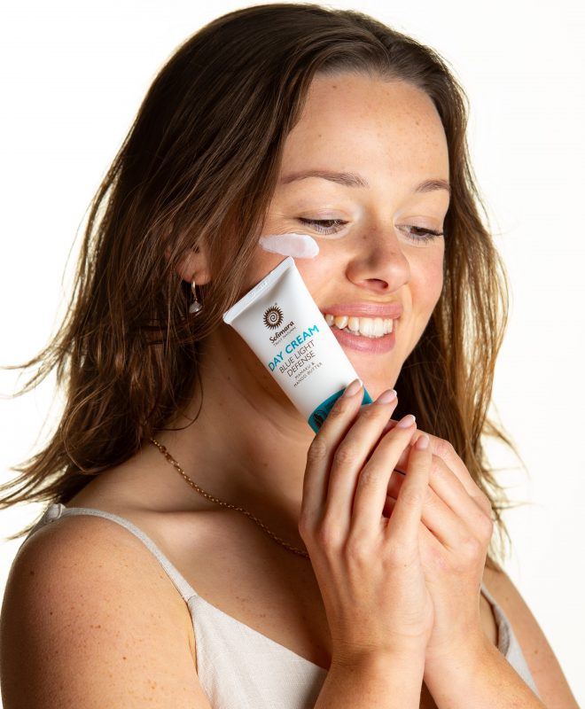 Blue Light Defense Day Cream Face Moisturiser Natural Product